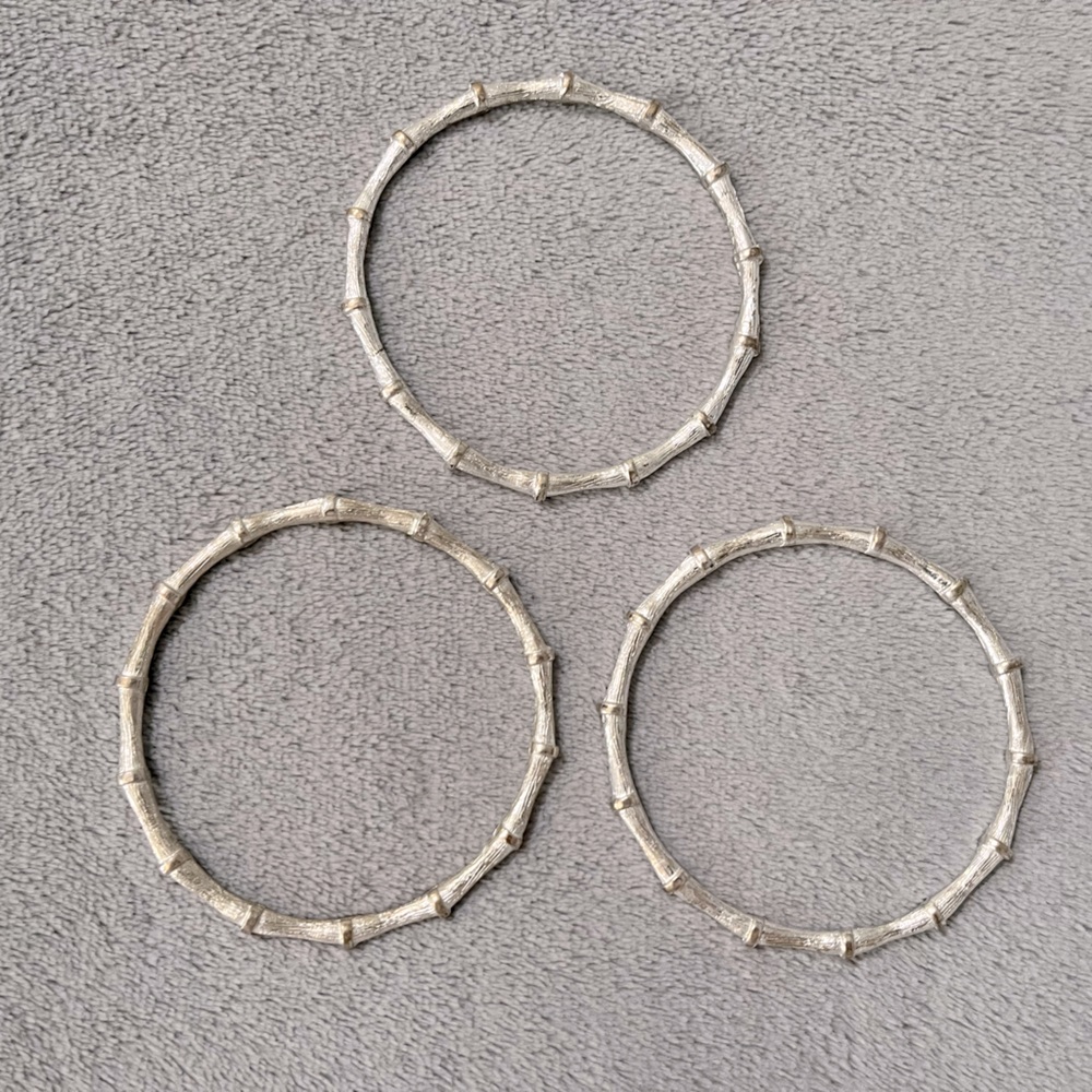 Silver-toned Bamboo Detailed Bangle Bracelets (Set of 3)